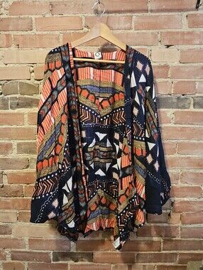 Akemi + Kin (label of Anthropologie) Batwing Kimono Cover-Up — One Size